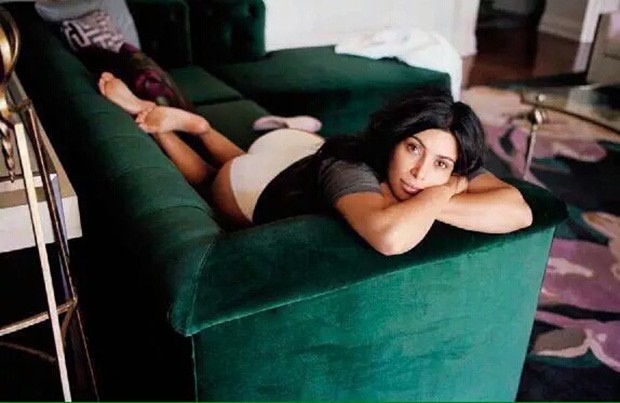 Kim-Kardashian-No-Makeup-Vogue-Spain-Photo-Shoot07