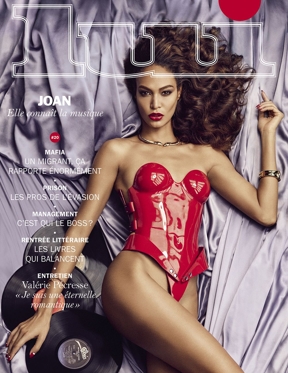 Joan-Smalls-Topless-7