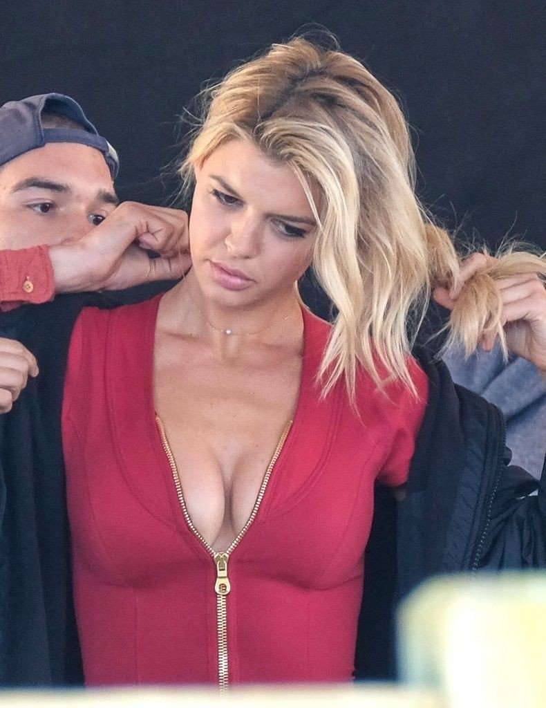 Kelly Rohrbach Sexy 2