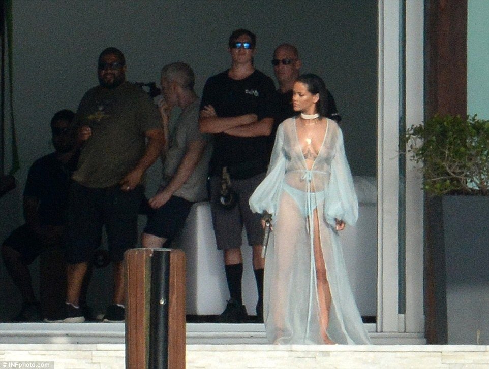 Rihanna See Through Photos 6