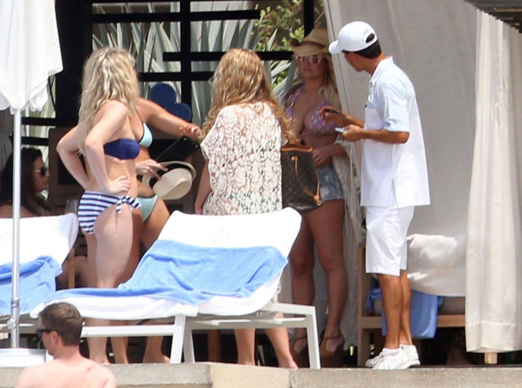 Jessica Simpson Sexy 59