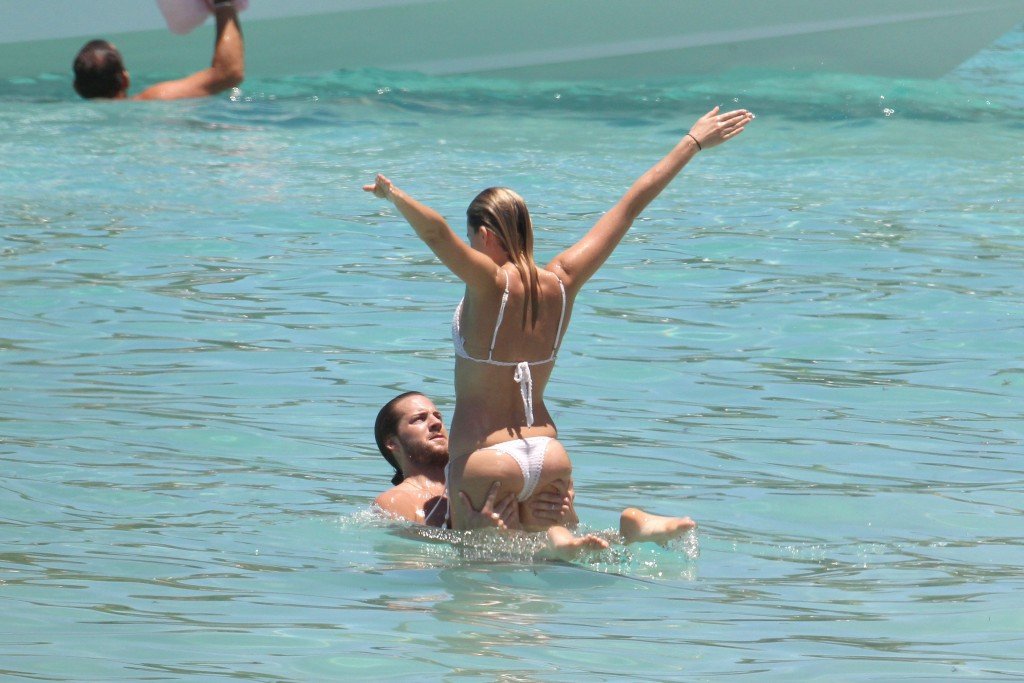 Margot Robbie in a Bikini 24