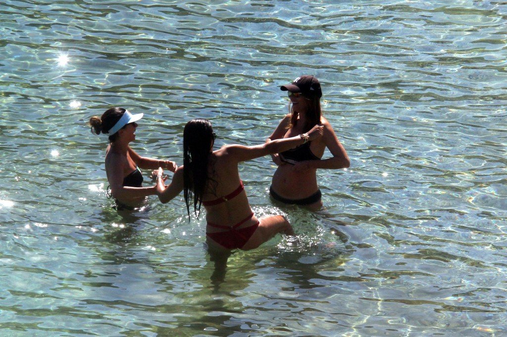 Adriana Lima Sexy 12