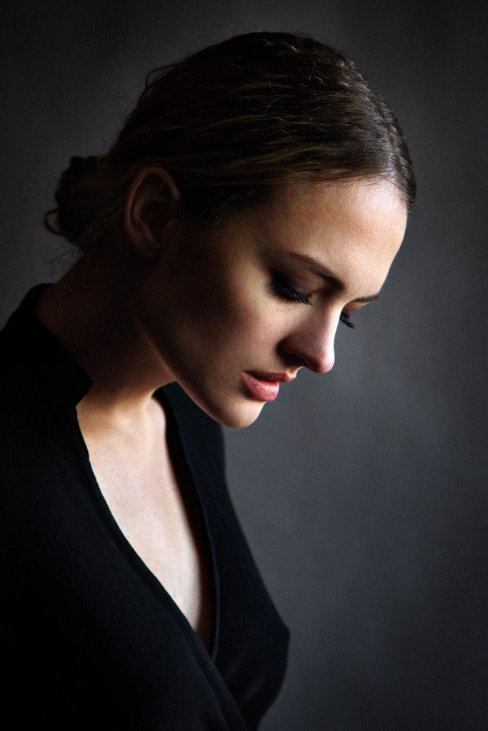 Madison Riley Nude & Sexy 12