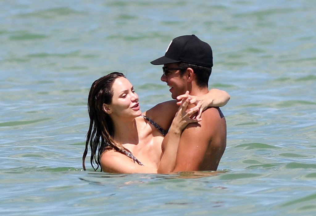 Katharine McPhee Sexy 29