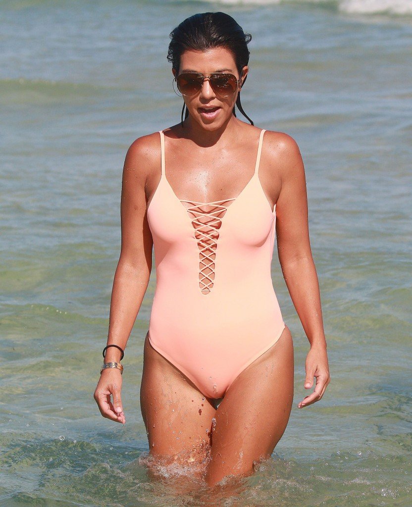 Kourtney Kardashian Sexy thefappening.so-23