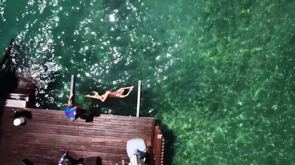 Alessandra Ambrosio Nude & Sexy 2 3 thefappening.so