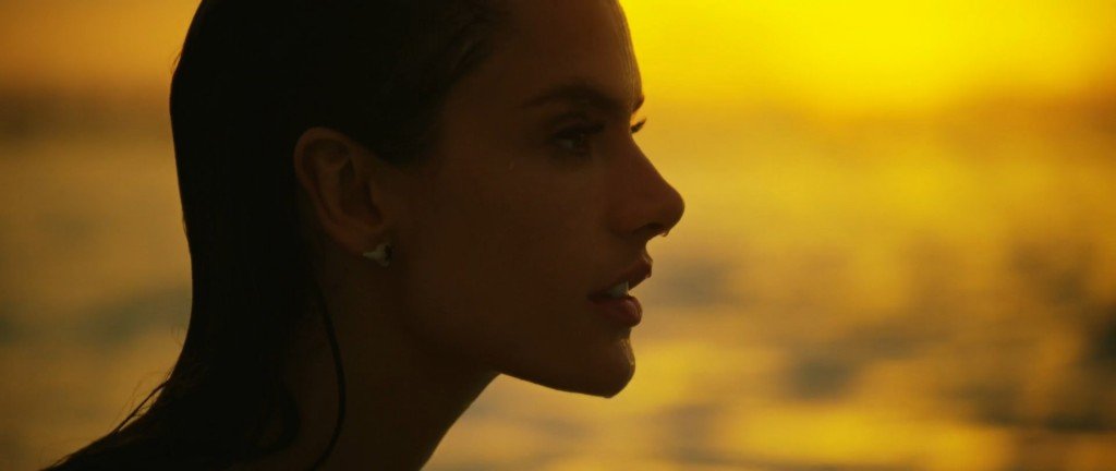 Alessandra Ambrosio Sexy & Topless 16 thefappening.so