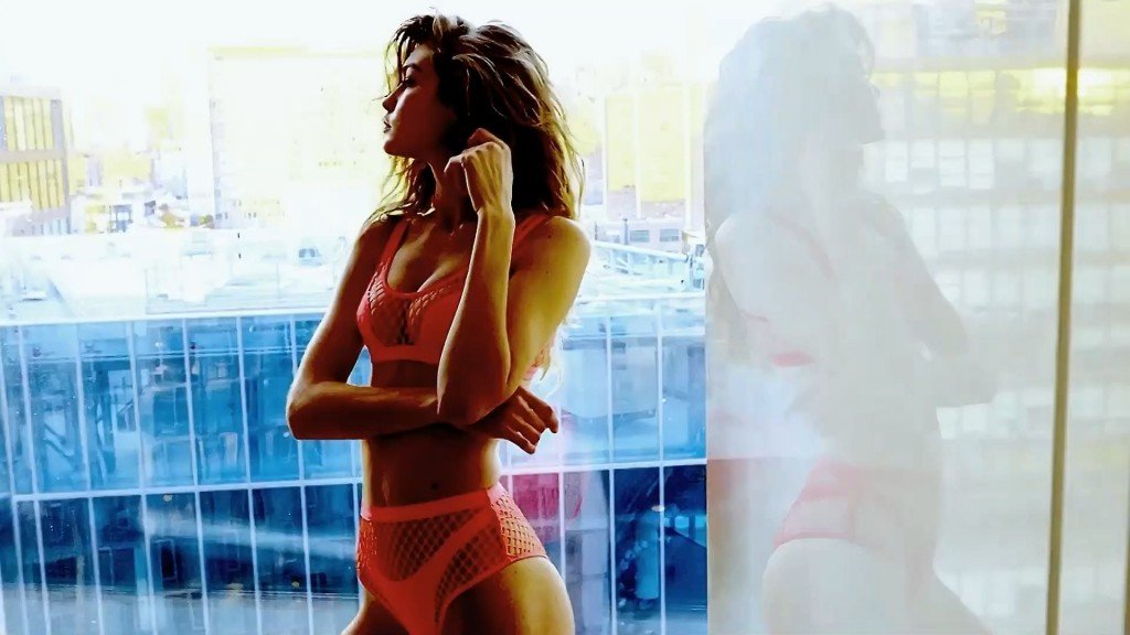 Gigi Hadid Sexy 124 thefappening.so