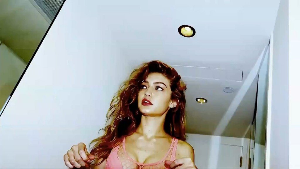 Gigi Hadid Sexy 23 thefappening.so