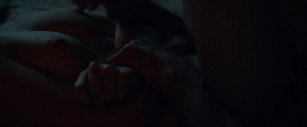 Imogen Poots Nude 29