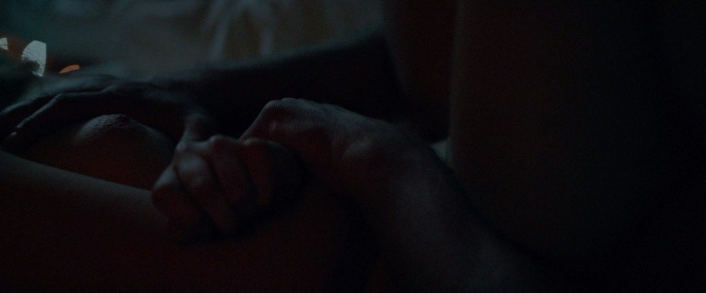 Imogen Poots Nude 30