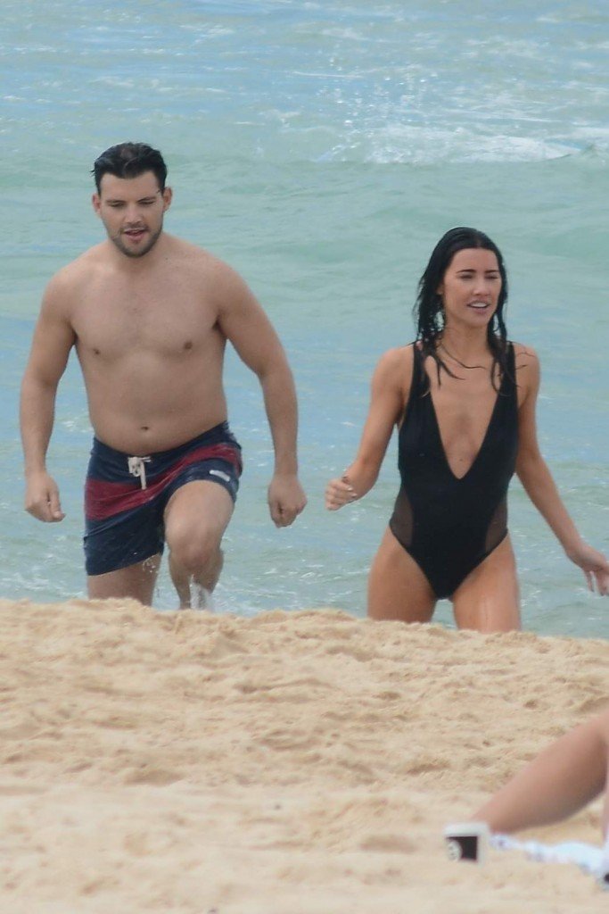 Jacqueline MacInnes Wood Sexy 24 thefappening.so