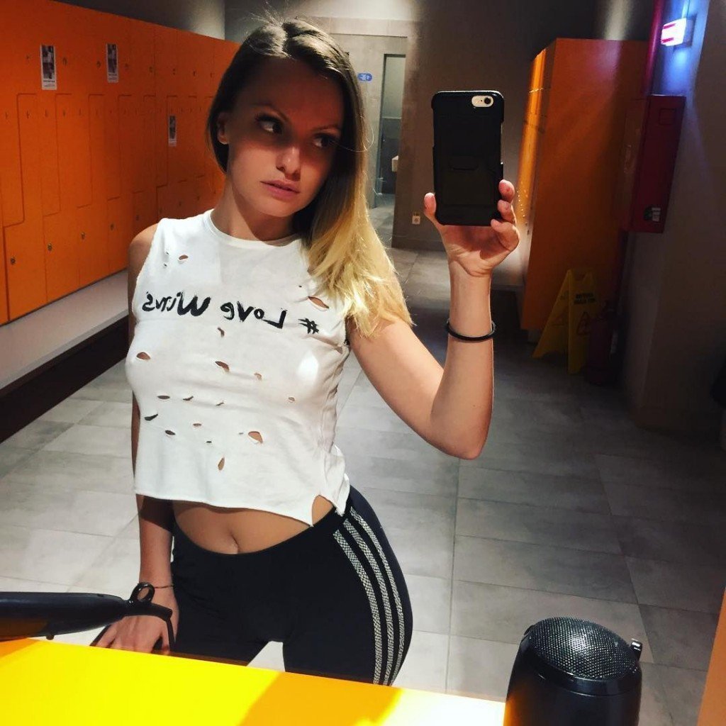 Alexandra Stan Sexy thefappening.so 7