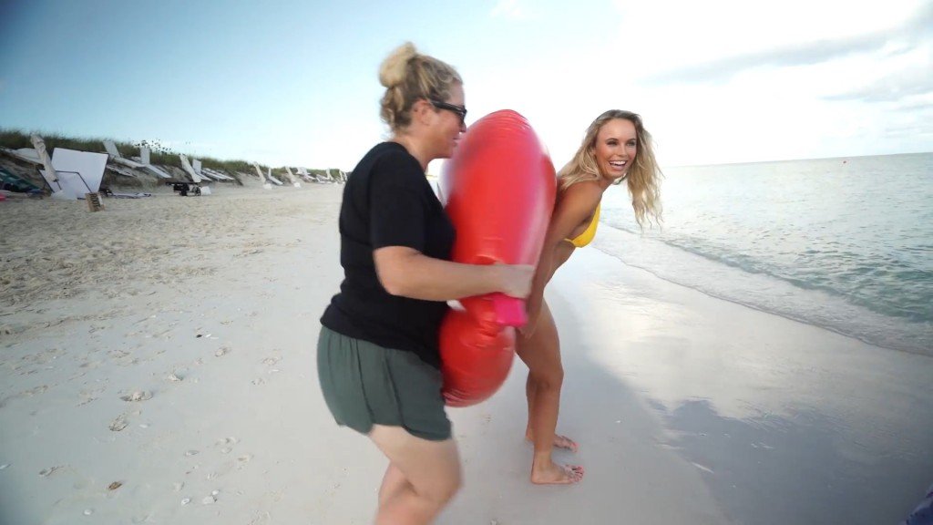 Caroline Wozniacki Sexy Unc 12