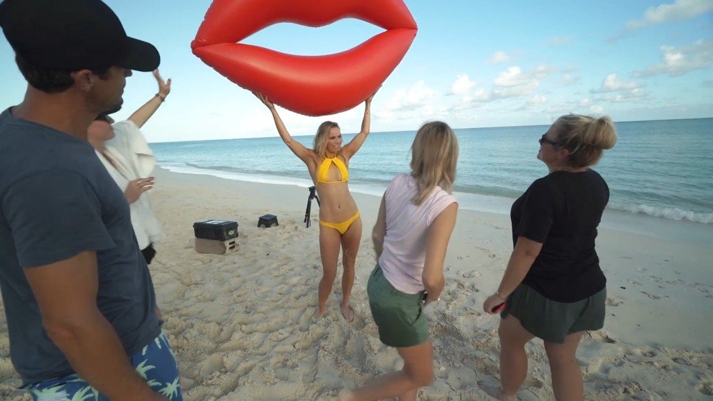 Caroline Wozniacki Sexy Unc 16