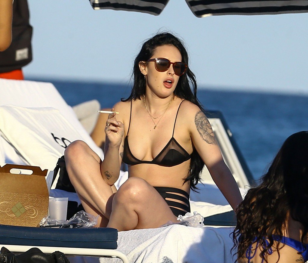 Rumer Willis Sexy 17 thefappening.so