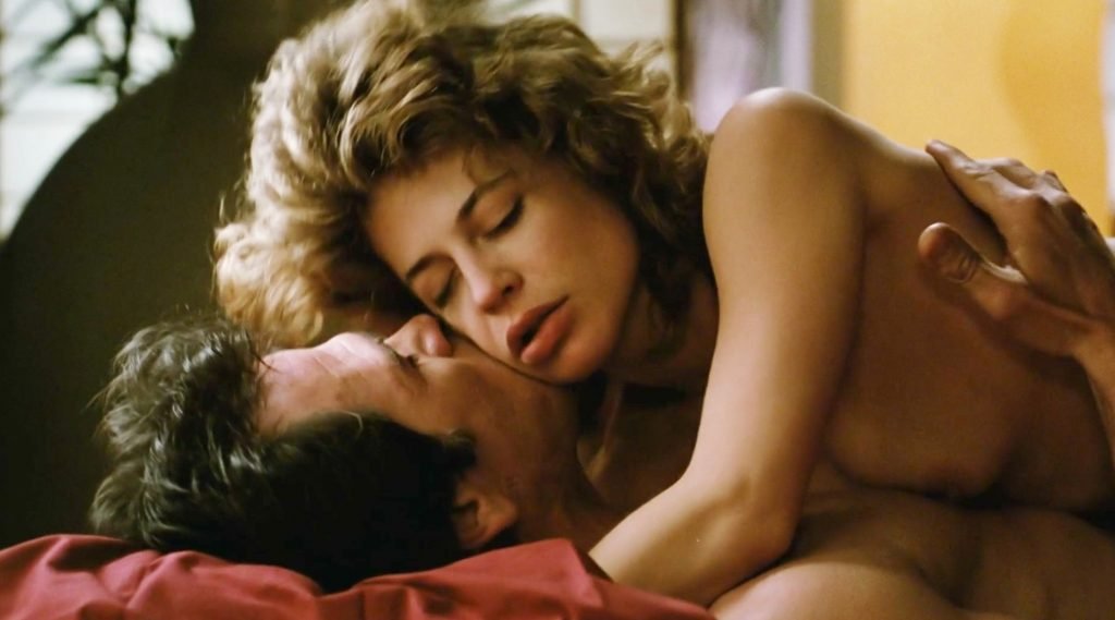 Linda Hamilton Nuda