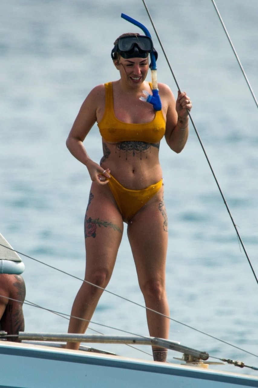 Olivia Buckland Trasparente Nuda