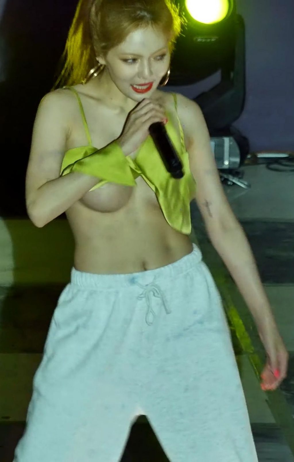 Il Seno di Hyuna