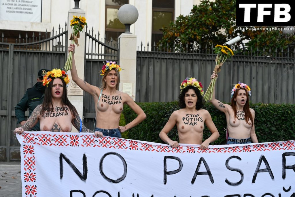 Attiviste topless